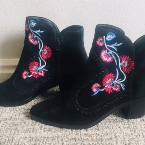 Rebecca Minkoff Lulu Embroidery Ankle Boot